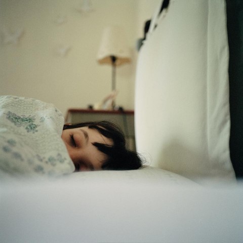 Chiara e i Suoi Scatti per Uscire Finalmente "Dal Buco Nero dell'Anoressia"