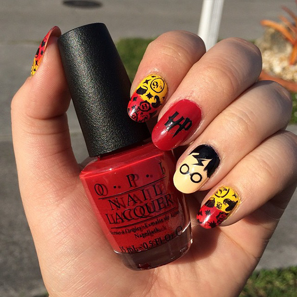 Pazze per Harry Potter? Ecco 20 Magiche Nail Art Ispirate al Famoso Maghetto
