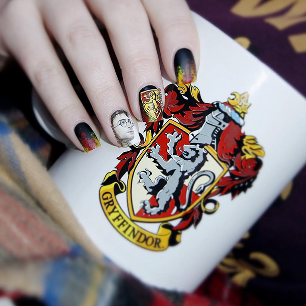 Pazze per Harry Potter? Ecco 20 Magiche Nail Art Ispirate al Famoso Maghetto