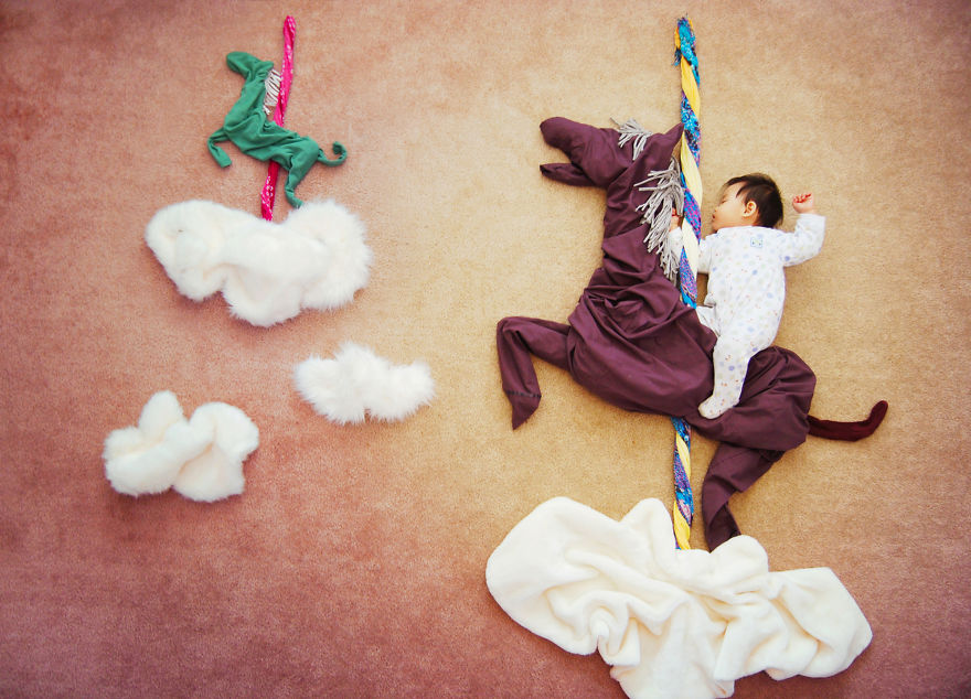 30 Magiche Avventure Create da Una Mamma Mentre Il Suo Piccolo Dorme