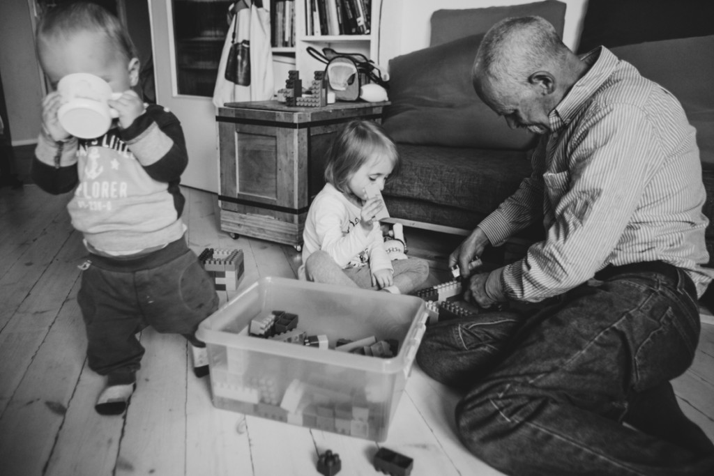 26 Esempi di Come un Papà Imperfetto Possa Diventare un Nonno Perfetto