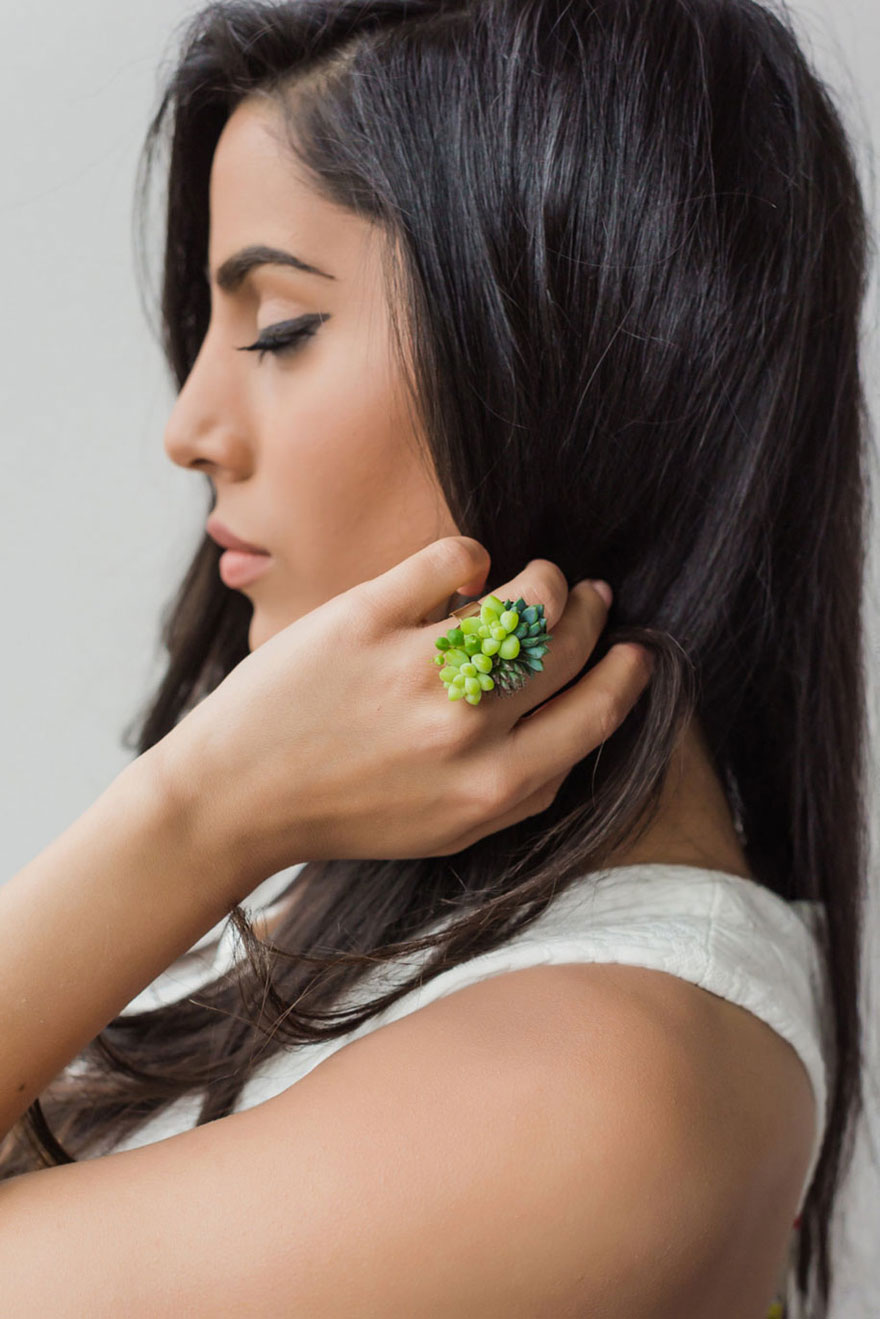 Piante da Indossare Come Gioielli? Arriva l'Accessorio Unico e Originale!