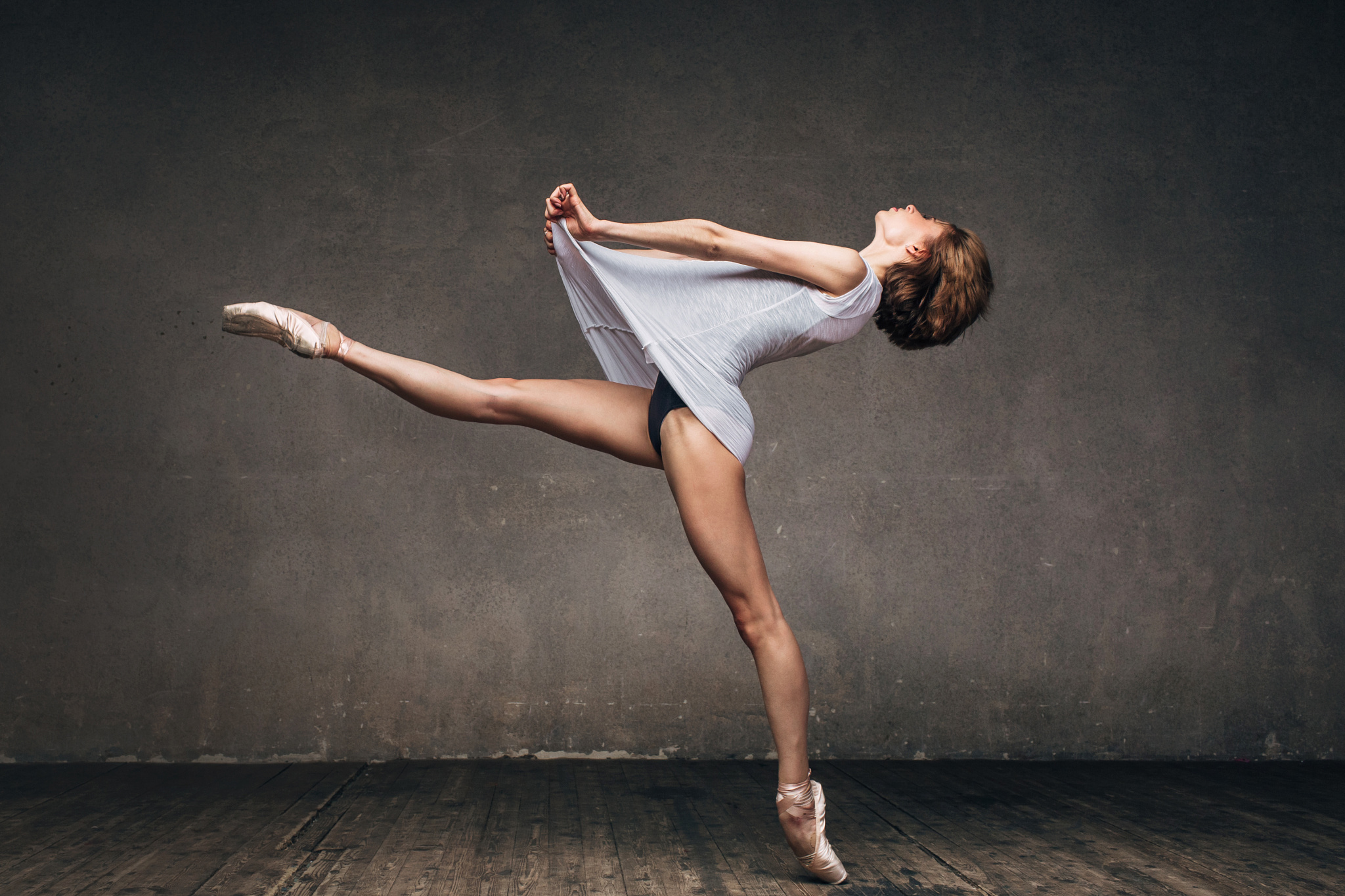 La Magia e la Potenza della Danza nei Meravigliosi Scatti di Alexander Yakolev