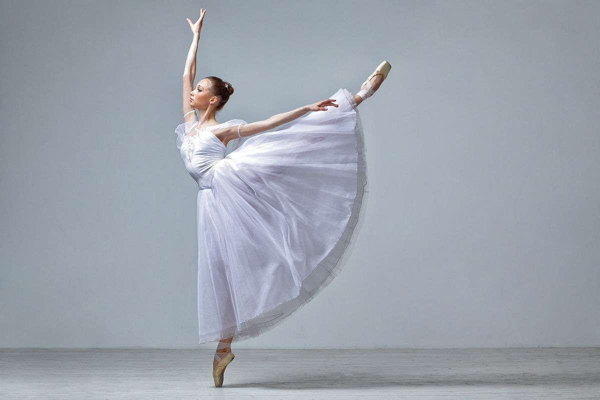 La Magia e la Potenza della Danza nei Meravigliosi Scatti di Alexander Yakolev