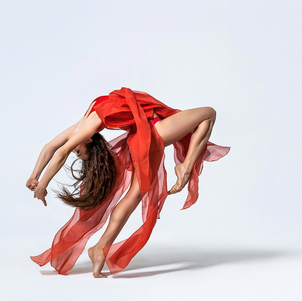 La Magia e la Potenza della Danza nei Meravigliosi Scatti di Alexander Yakolev
