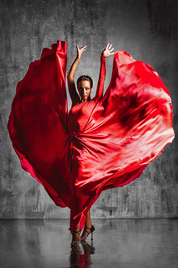 La Magia e la Potenza della Danza nei Meravigliosi Scatti di Alexander Yakolev