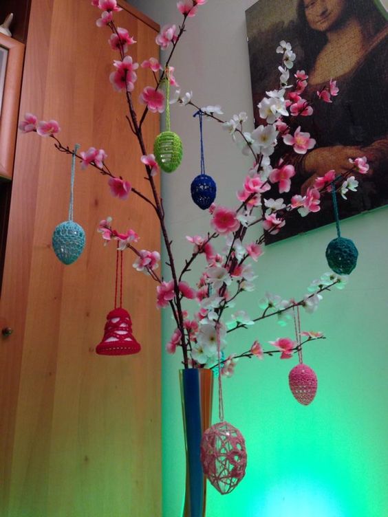 Non Tutte lo Conoscono, Eppure Esiste Anche l'Albero di Pasqua... Ecco 20 Idee!