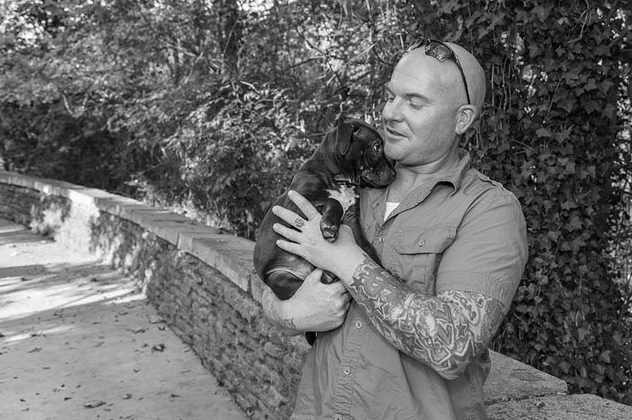 Tattoos & Rescues: Cos'Hanno in Comune Cani di Razze "Pericolose" e Uomini Tatuati?