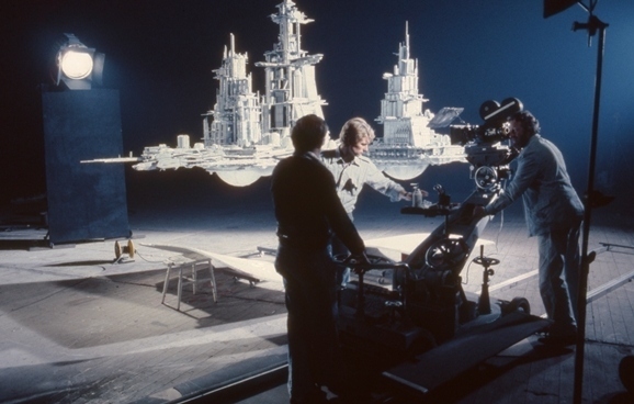 30 Set Cinematografici in Miniatura che vi Lasceranno a Bocca Aperta!