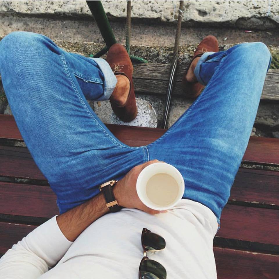 Se gli Uomini Usassero Instagram Come le Donne: Ecco Come Sarebbero le Loro Foto!