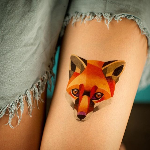 Paura dell'Ago? Ecco 15 Splendidi Tatuaggi Temporanei che Sembrano Reali!