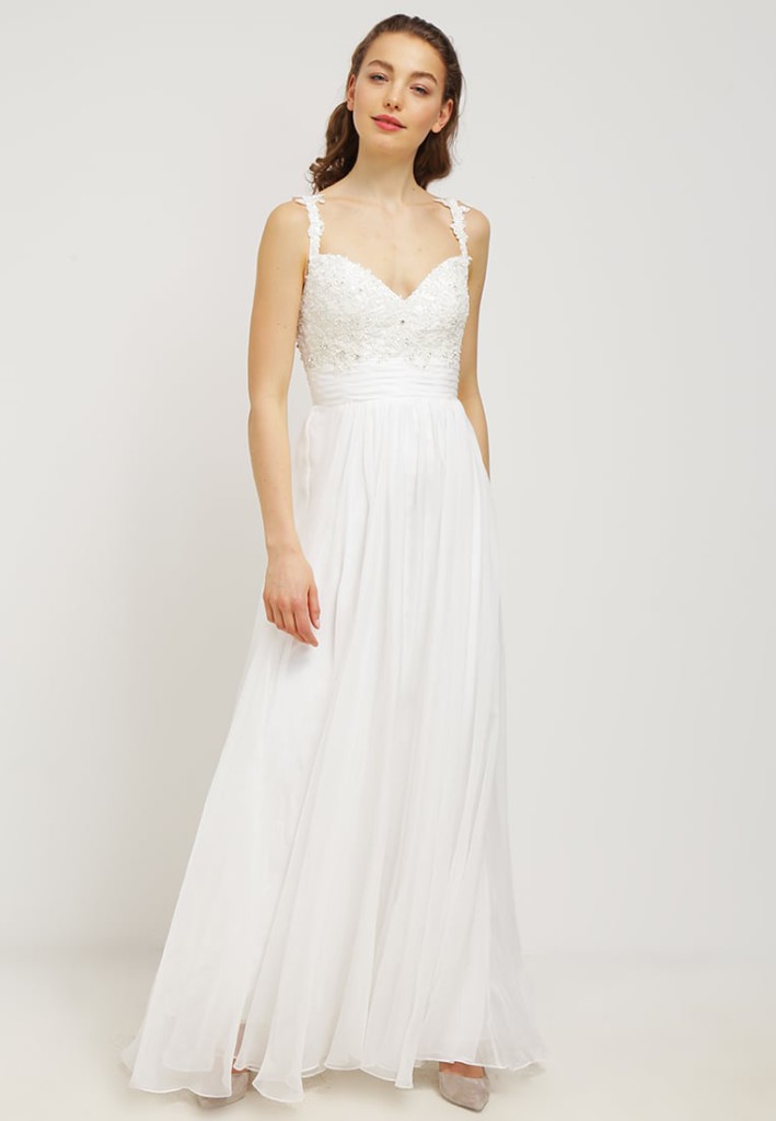 30 Abiti da Sposa Low Cost da Sogno a Portata di Click