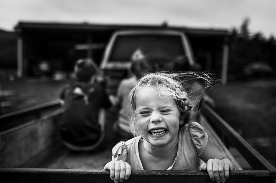 La Bellezza dell'Infanzia Vissuta Senza Tecnologia Raccontata in 30 Immagini