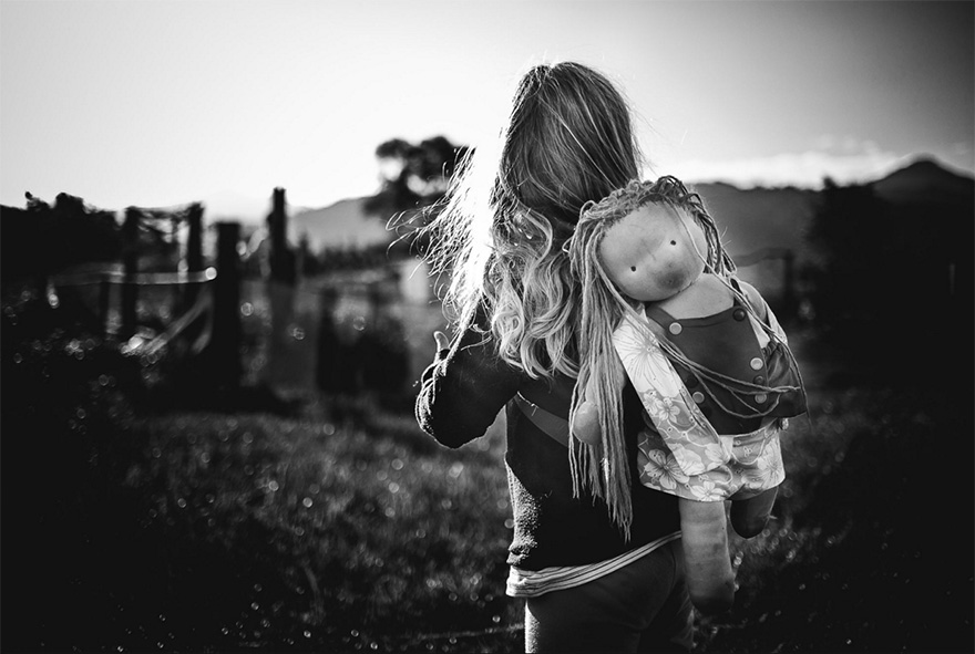 La Bellezza dell'Infanzia Vissuta Senza Tecnologia Raccontata in 30 Immagini