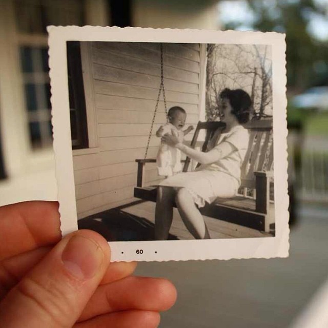 Dear Photograph: 26 Scatti Per Rivivere Momenti Indelebili del Passato