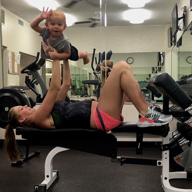 20 Idee per Tornare In Forma Perfetta Dopo Il Parto Senza Trascurare il Proprio Bambino