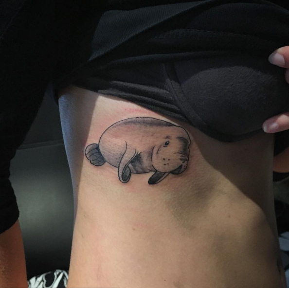 30 Tatuaggi che vi Faranno Venire Voglia di Correre in Spiaggia