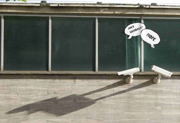 Quando il Vandalismo è Geniale: 30 Immagini "Illegali" che vi Stupiranno!