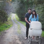 10 Foto per Rispondere alle Persone che Chiedono Quando Avranno un Figlio: La Divertente Idea di Una Coppia