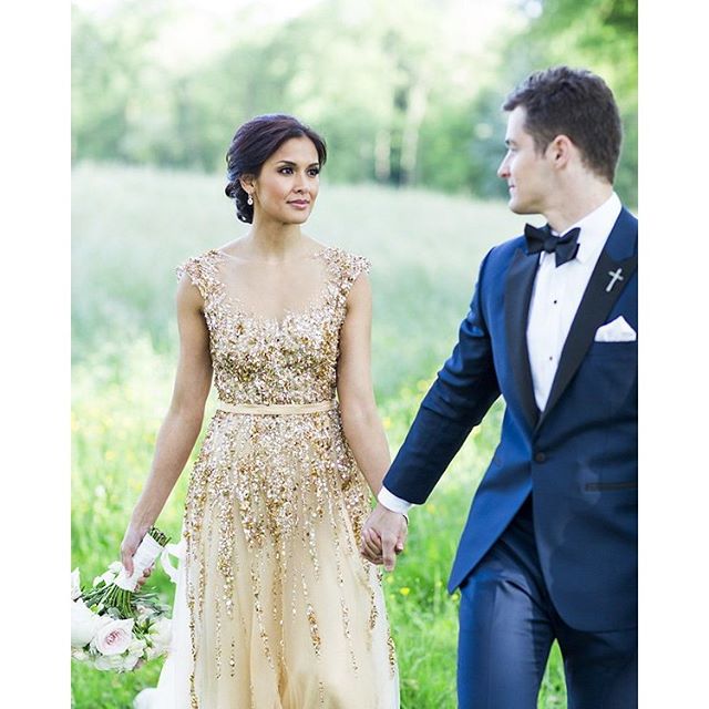 22 Abiti da Sposa Coloratissimi Che Vi Faranno Cambiare Idea sull'Abito Bianco