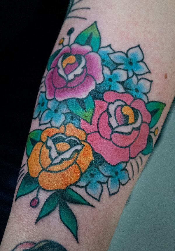 Bouquet Tattoo: 15 Tatuaggi per Custodire Il Ricordo Del Giorno Più Bello!