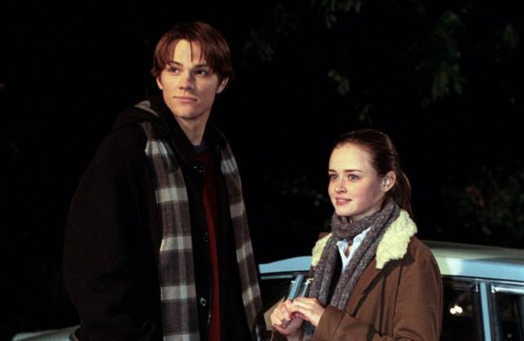 15 Foto che Mostrano i Fidanzati di Rory Gilmore Com'Erano Ieri e Come Sono Oggi