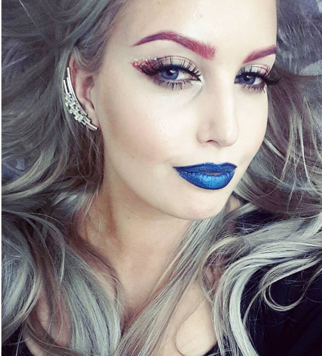 Rainbow Eyebrows, sopracciglia colorate per tutte: il Nuovo Trend del Momento