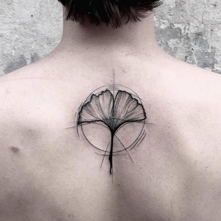 Tatuaggi Geometrici: Quando le Linee Formano Disegni Perfetti