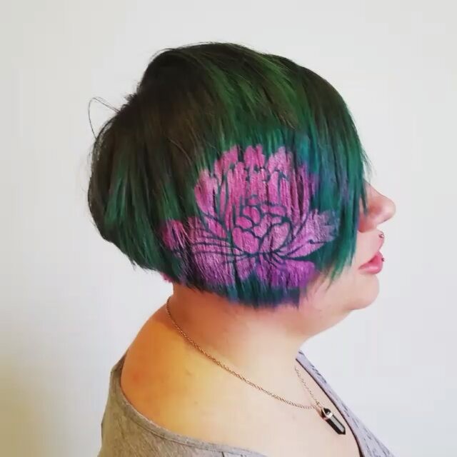 Hair Stenciling: il Nuovo Coloratissimo Trend Per Capelli 2016