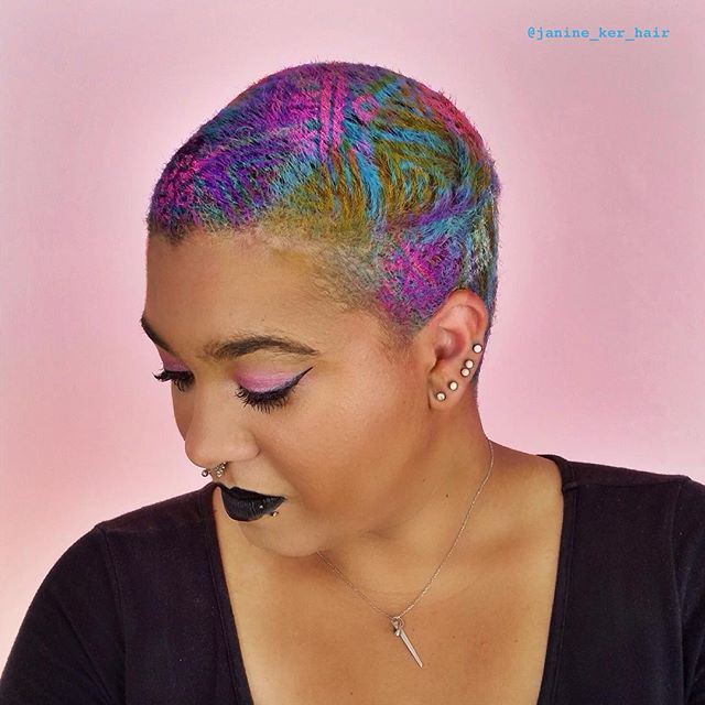 Hair Stenciling: il Nuovo Coloratissimo Trend Per Capelli 2016