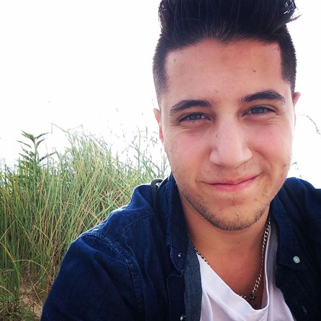 16 trans si trasformano nei loro idoli. Ecco i risultati e perché