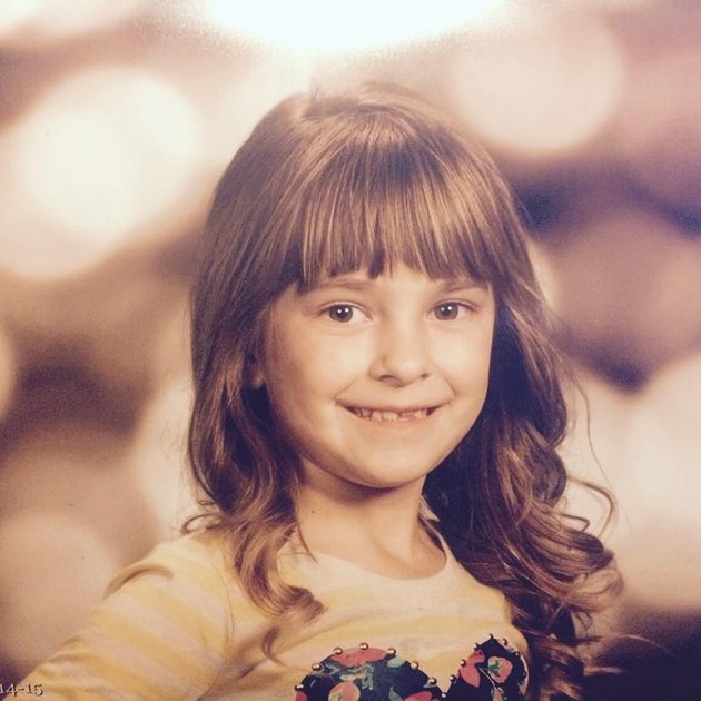 Uccisa da un cancro al cervello a 7 anni: ecco il commovente tributo in 21 immagini (e parole) delle zia