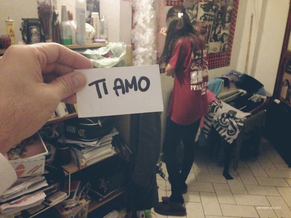 "Te l'ho detto ogni giorno senza che tu te ne accorgessi": la dichiarazione d'amore del fotografo commuove il web