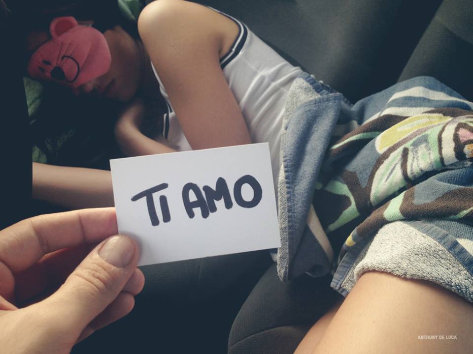 "Te l'ho detto ogni giorno senza che tu te ne accorgessi": la dichiarazione d'amore del fotografo commuove il web