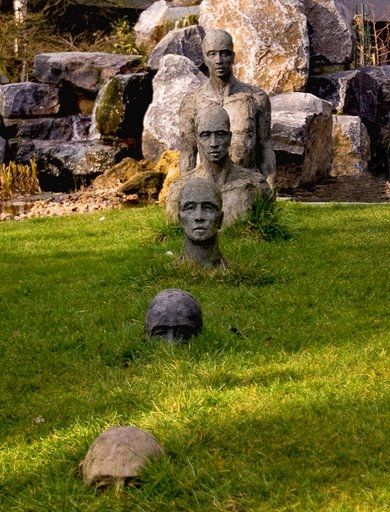Le immagini che mostrano che la morte non è la fine della vita... creativa