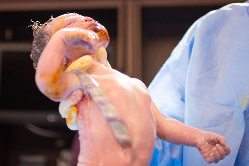 15 scatti della mamma fotografa che ha documentato il suo travaglio e il parto