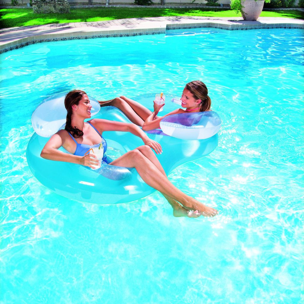 Ecco I 18 Gonfiabili Più Belli (E Utili) Per Il Mare E La Piscina