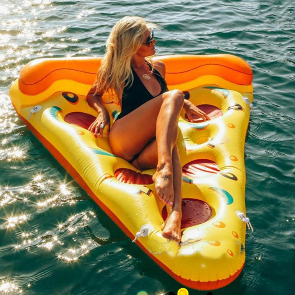 Ecco I 18 Gonfiabili Più Belli (E Utili) Per Il Mare E La Piscina
