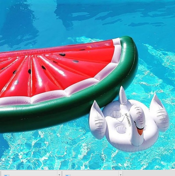 Ecco I 18 Gonfiabili Più Belli (E Utili) Per Il Mare E La Piscina