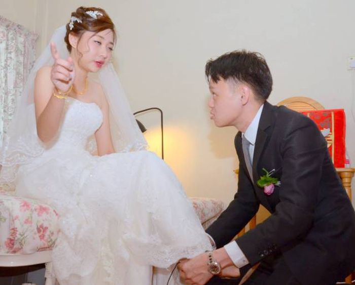 Fotografo Denunciato Per Aver Rovinato il Matrimonio: Ecco Le 20 Foto di Nozze Più Brutte
