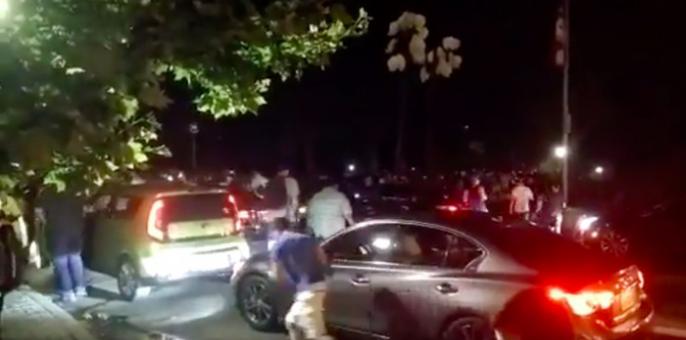 21 immagini che dimostrano che Pokemon Go è una follia che ci sta sfuggendo di mano