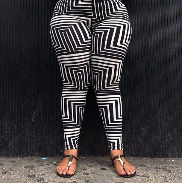 Gli strani leggings e la colorata vita (e in giù) di New York
