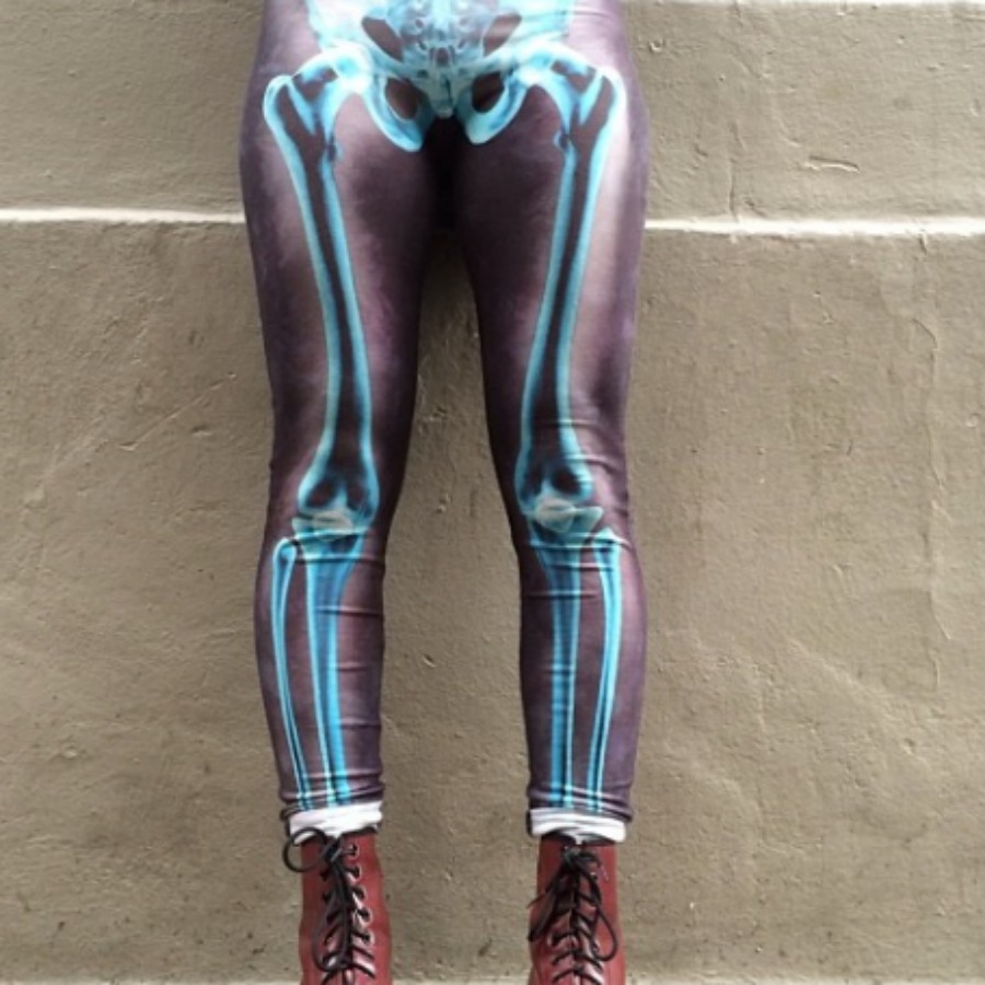 Gli strani leggings e la colorata vita (e in giù) di New York