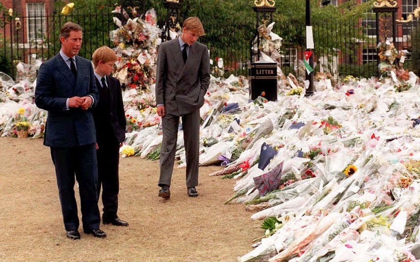 Lady Diana: le foto più belle della Principessa del Popolo