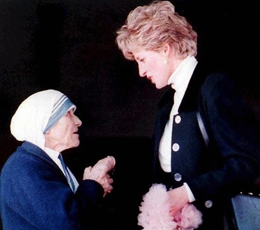 Lady Diana: le foto più belle della Principessa del Popolo