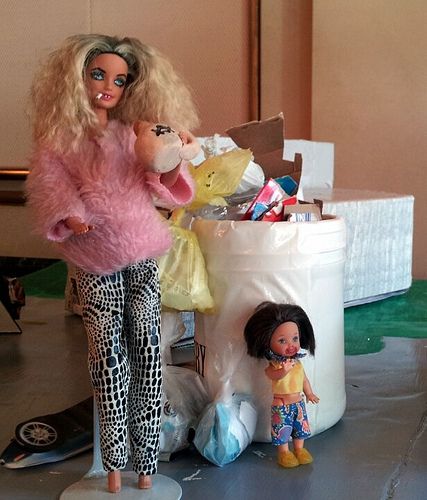 29 sfumature di Barbie decisamente vietate ai minori! Le versioni shock del web
