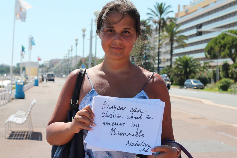 "Cosa significa per voi il divieto di portare il burkini": rispondono le donne a Nizza