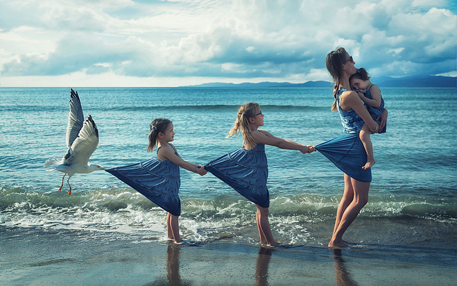 Ecco come questo papà realizza queste pazze foto con le sue figlie