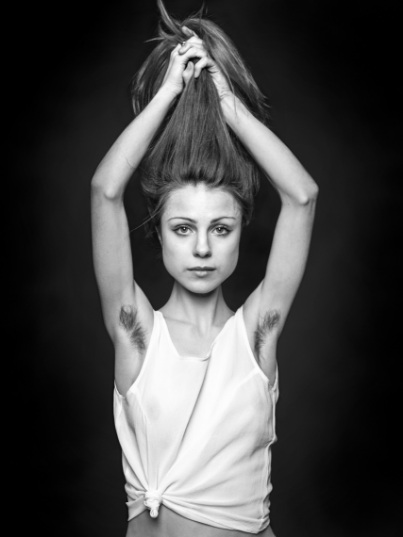 "Natural Beauty": la bellezza naturale che sfida gli stereotipi