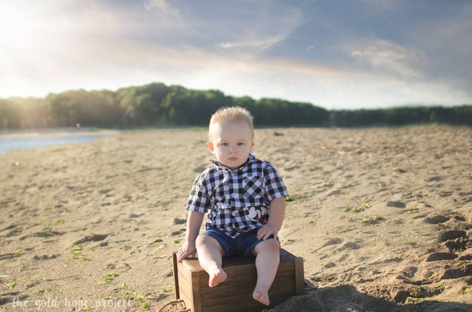 Piccoli guerrieri crescono: le fotografie e la speranza dei bambini che lottano contro il cancro